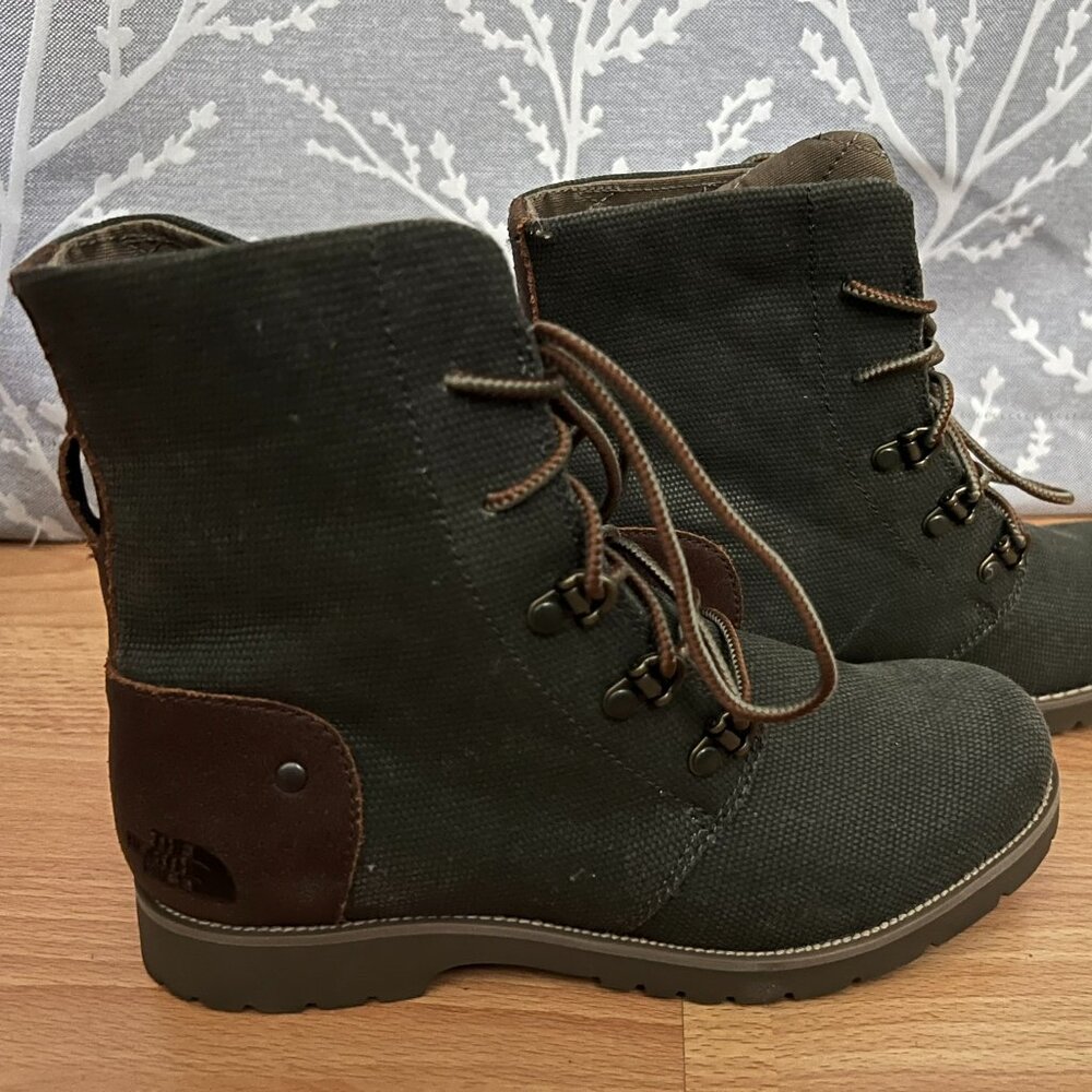 ON HOLD - The North Face Ballard Lace Ii Boot - 6.5